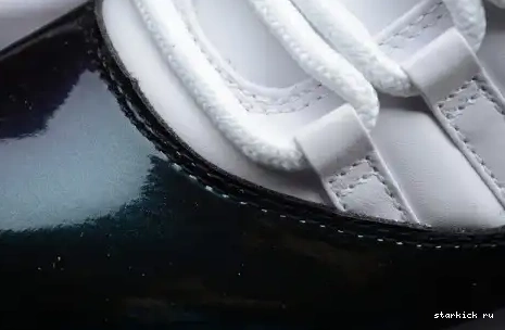 528895-145 AIR Jordan 'Emerald'  528895-145 Low Retro 11 0518
